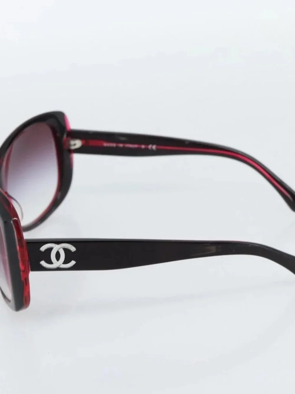 CHANEL COCO Mark Sunglasses Plastic Red CC Auth 186282M